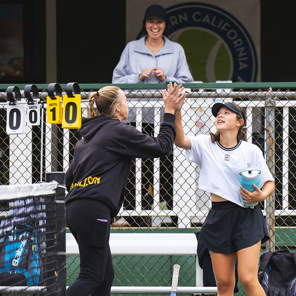 Junior Team Tennis