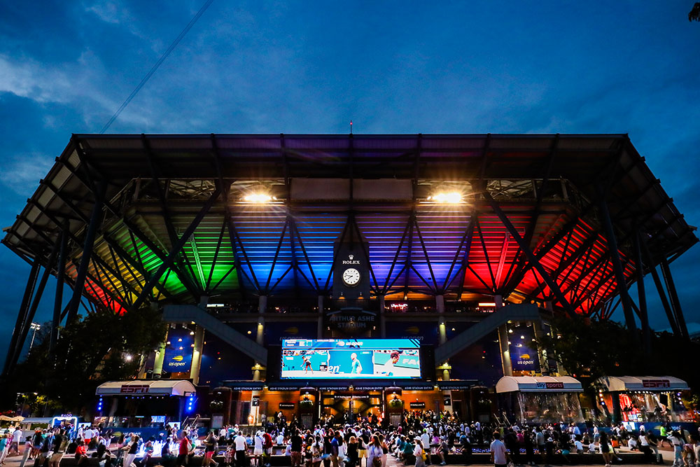 US Open Pride Day. Fans around the grounds in Fountain Plaza during Pride Day at the 2024 US Open on Thursday, Aug. 29, 2024 in Flushing, NY. (David Nemec/USTA)