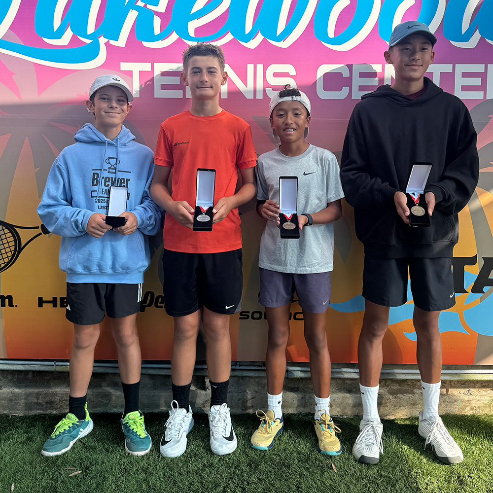 Team SoCal boys' 12s players at October 2025 Lakewood L2 tournament