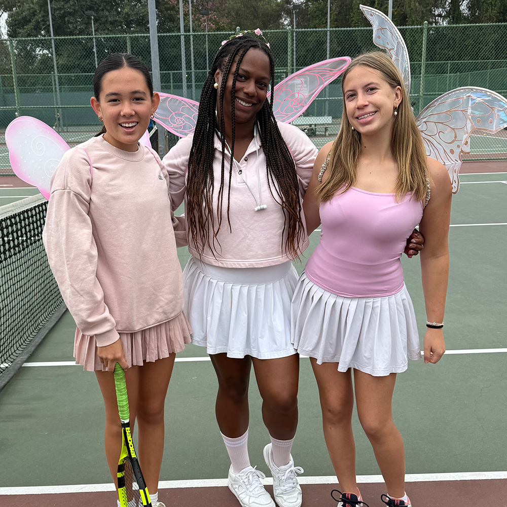 Celia Quintero leading girls tennis clinics