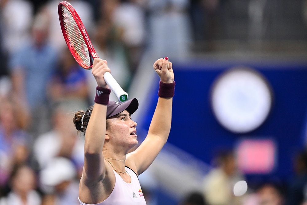 Iva Jovic reacts after winning her third round match against Alex Eala during the 2026 US Open.